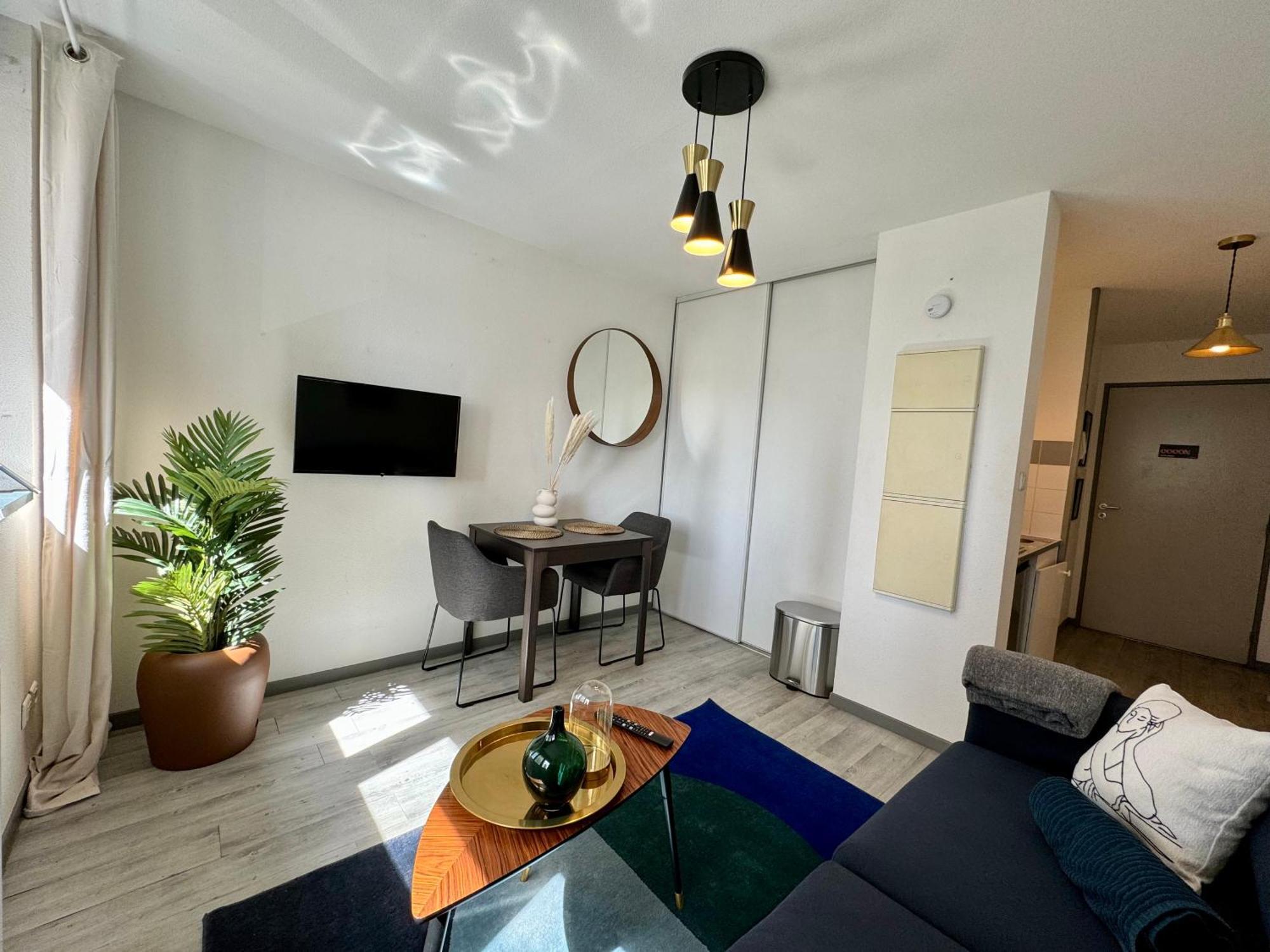 Suite Bahia リヨン エクステリア 写真